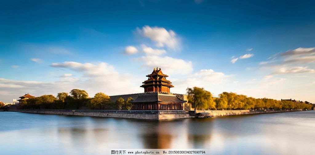 宫殿 皇宫 蓝天图片
