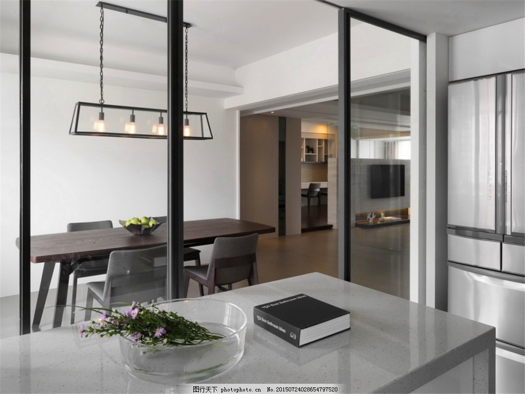 150平方房子厨房玻璃门设计图欣赏_装信通网效果图